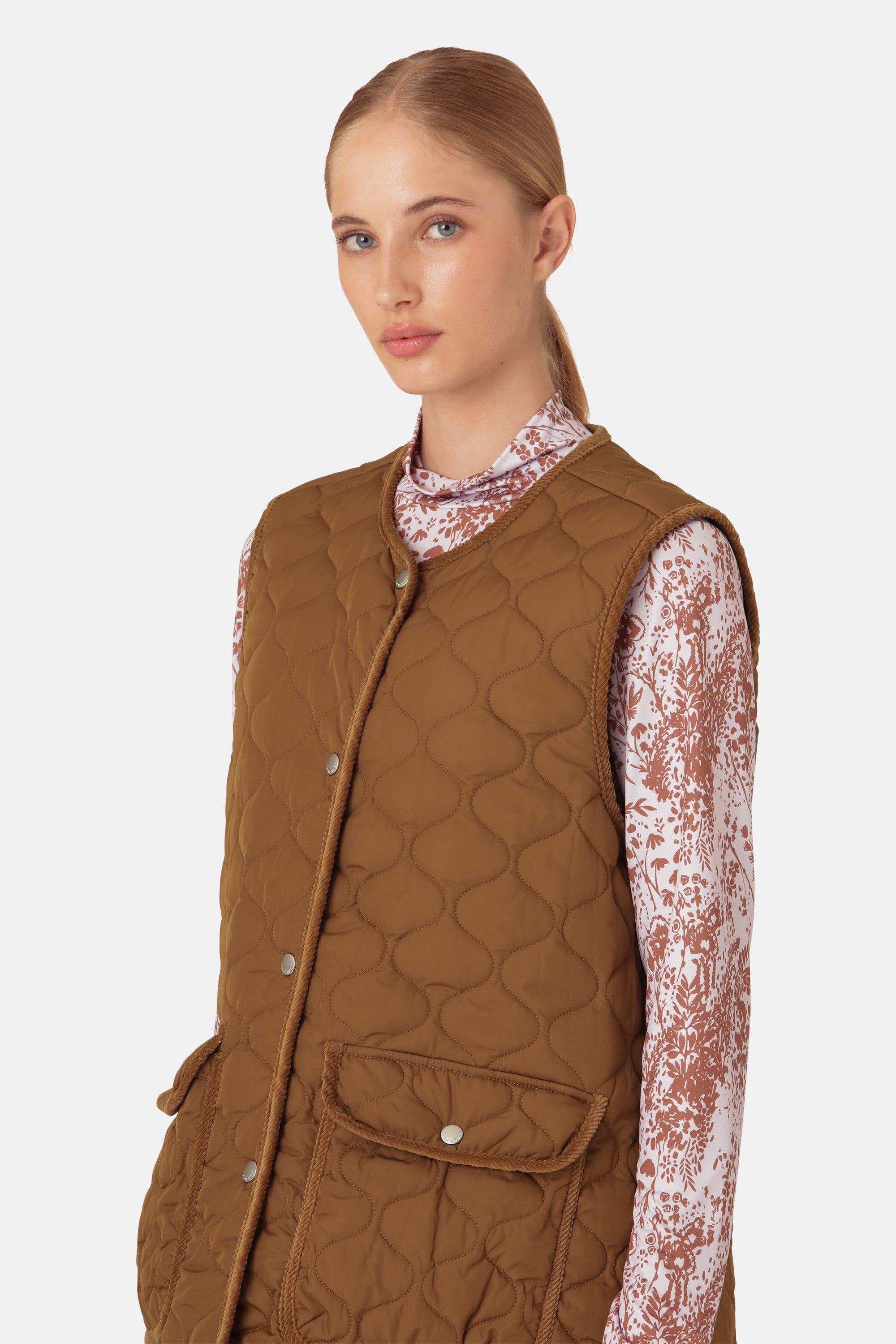 Ilse Jacobsen Hornbæk Outerwear Langer Steppweste Vest 228 Walnut